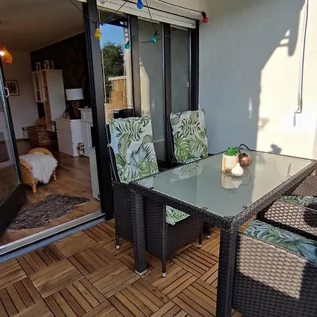 Fewo Mit Terrasse Und Bergblick- *